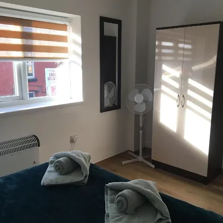 Modern 1 Bedroom Flat Perfect For Match Or City Break Liverpool Exterior photo